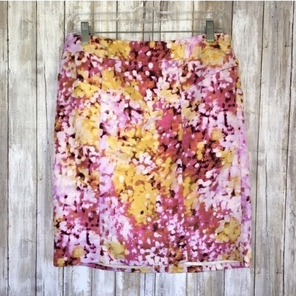 LOFT Dresses & Skirts - Loft Pink & Yellow Floral Pencil Skirt